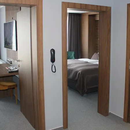 Hotel Eurobus Kaluža