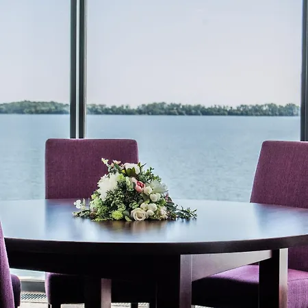 Eurobus Hotel 4*