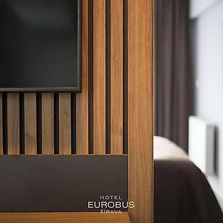 מלון Eurobus 4*
